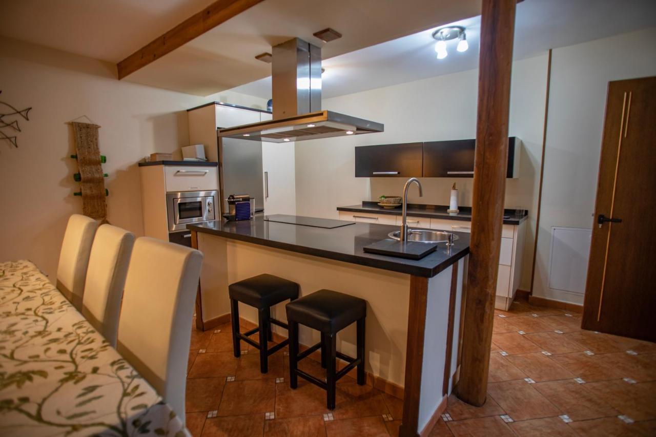 Casa Ria De Navia Guest House Bagian luar foto