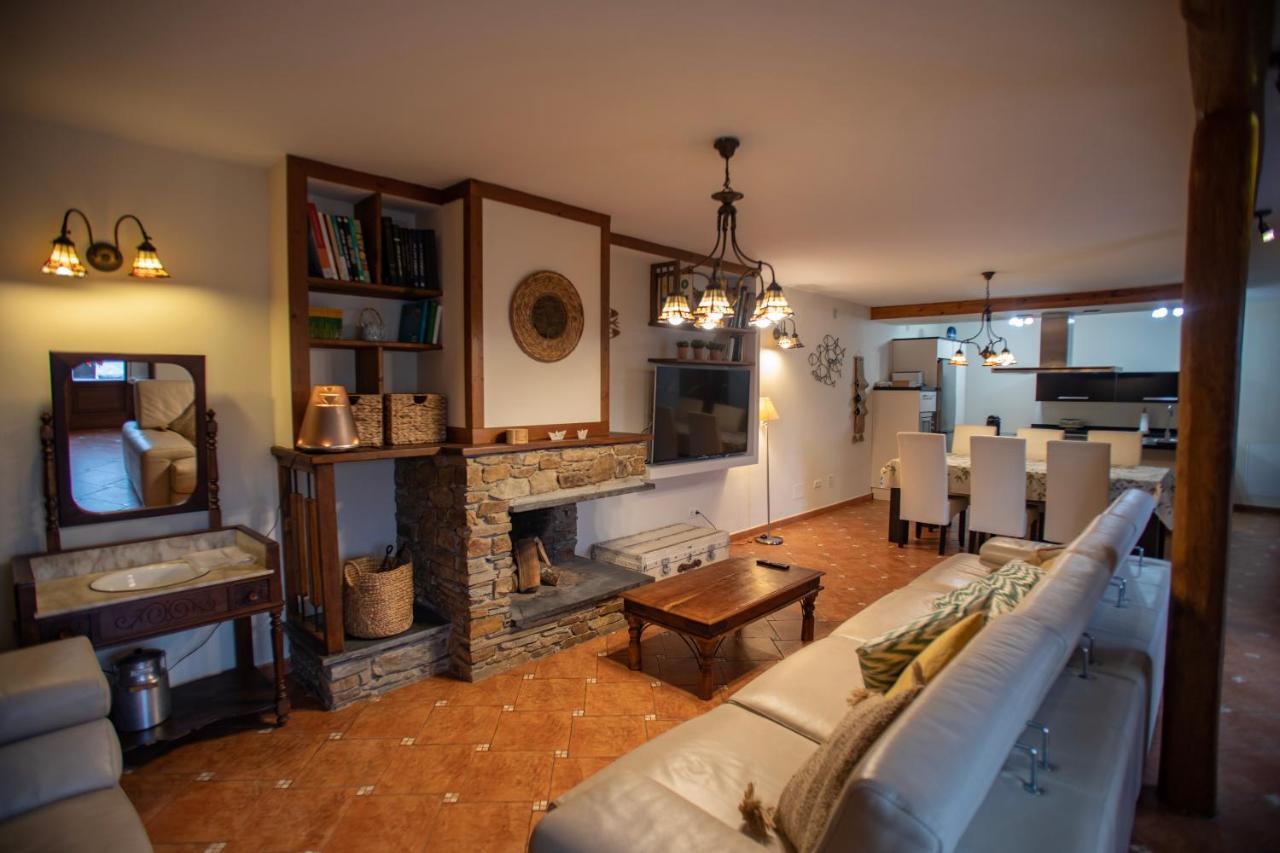 Casa Ria De Navia Guest House Bagian luar foto